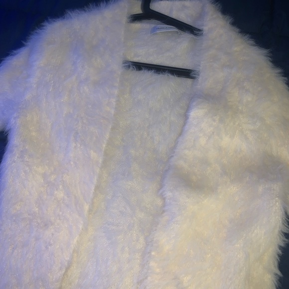 Women’s fur jacket - Picture 3 of 3